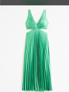 Abercrombie Pleated Cutout Maxi Dress